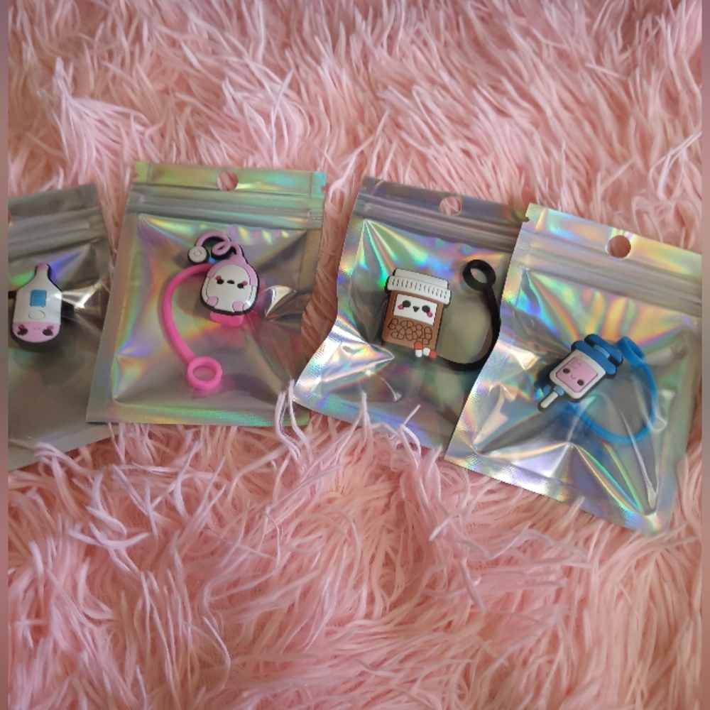 4 PC New straw covers